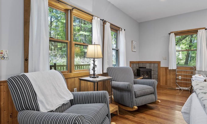 Logan Cabaña | Jasmine Cottage at The Inn & Spa at Cedar Falls