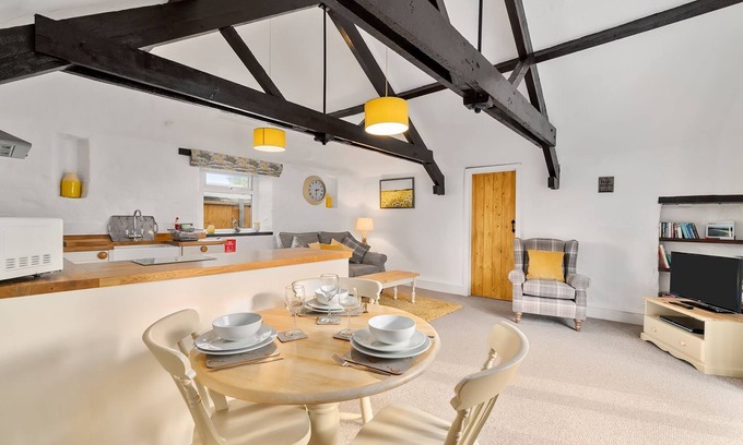Paignton Cabaña | Jasmine Cottage @ Old Mill Cottages