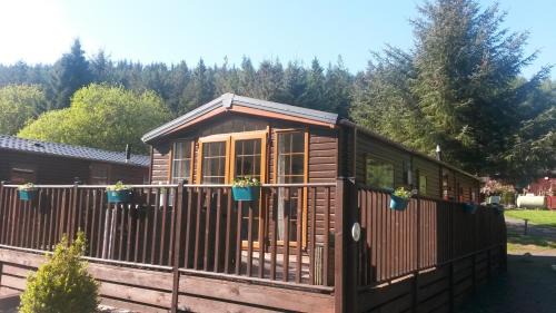 Dollar Chalet De Esquí | Jasper Lodge in Beautiful Glendevon Country Park Perthshire Scotland