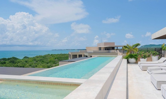 Punta de Mita Apartamento | Jaw-dropping Ocean-View Penthouse with 2 Pools