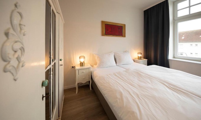 Dortmund Apartamento | JayBnB - Apartment direkt am Hafen mit Terrasse und UHD TV