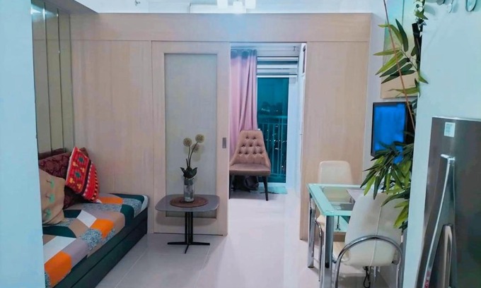 Valenzuela Apartamento | Jazz Condominium Staycation