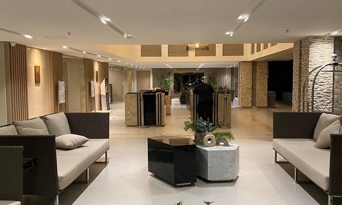 San Dionisio Condominio | Jazz's Cozy Abode- W/PS4,Netflix,Karaoke/Near NAIA