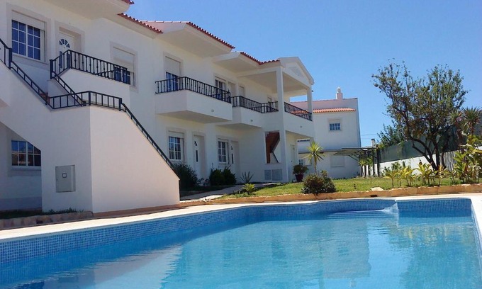 Pata de Baixo Apartamento | Jazzy Cool Apartment Near White Sand Beaches