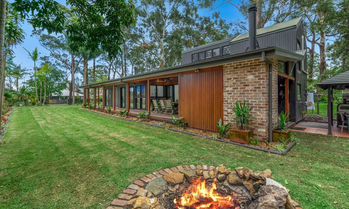Myola Casa | JB's - Ocean, Bush, Pets, Expansive Living, Decks, Air-Con