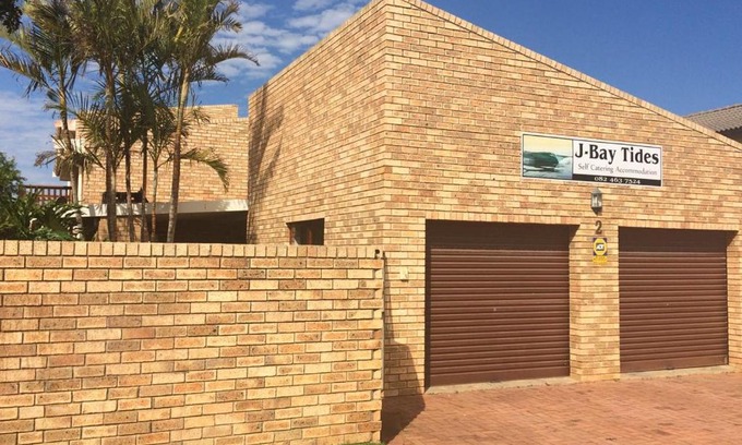 Jeffreys Bay Casa | Jbay Tides