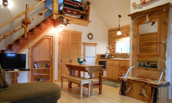 Soldotna Casa | Log Cabin personalizado para 6 personas para su escapada a Alaska