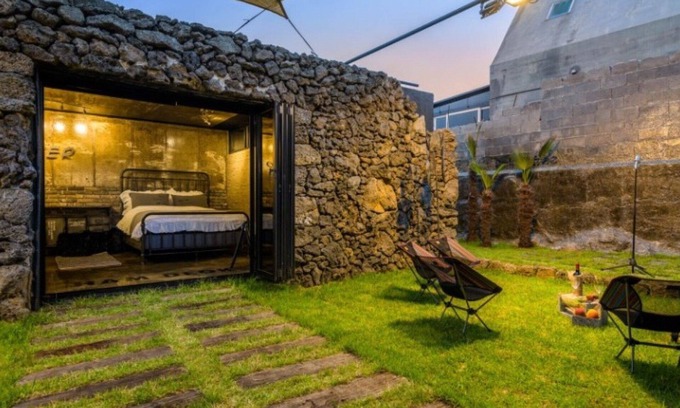 Jocheon Casa | Jeju Bunker Pension