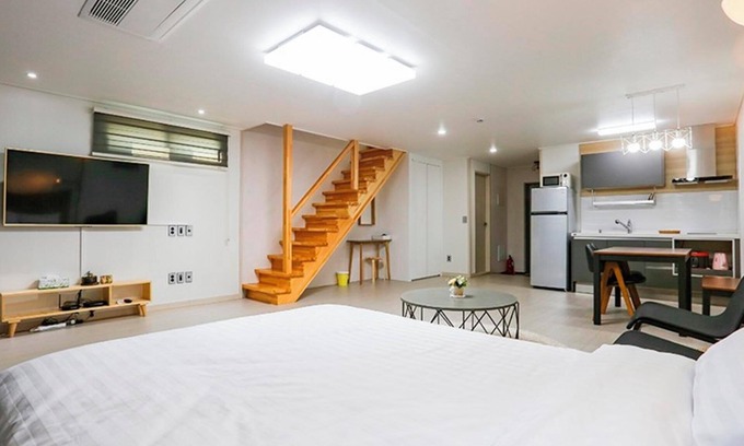 Hallim Casa | Jeju Hyeopjae Bliss Pension