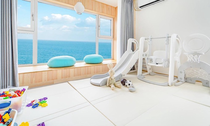 Andeok Casa | Jeju Kidsgajok Badatgahauseu