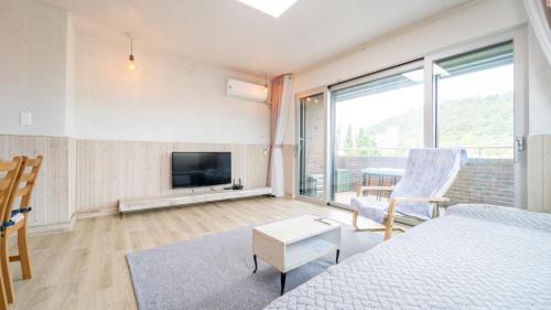 Jocheon Casa | jeju murray pension