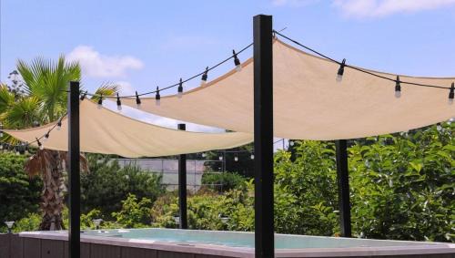 Jocheon Casa | Jeju Sky Castle Pool Villa