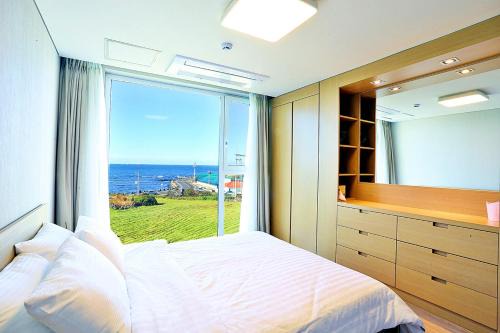Hallim Villa | Jeju Sorang in Farms Village