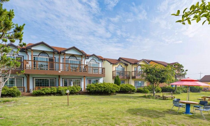 Aewol Casa | Jeju Time-Travel Pension