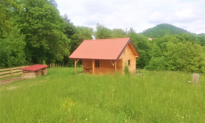 Slovenske Konjice Casa | Jelenova lesena hiška