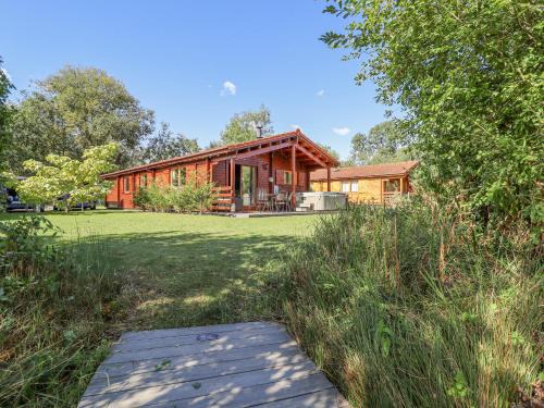 Tattershall Casa | Jemima Lodge