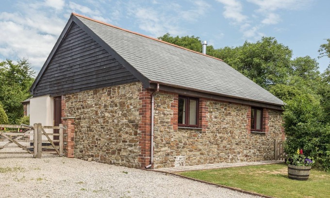 Holsworthy Cabaña | JENNY WREN, pet friendly, country holiday cottage in Bradworthy