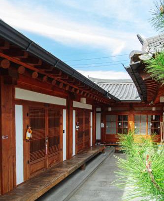 Jeonju Casa | Jeonju Hanok village Deoksugung