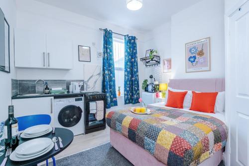 Leamington Spa Apartamento | Jephsons Lodge Studio 7 - Town Centre, WiFi, Free Disney & Prime