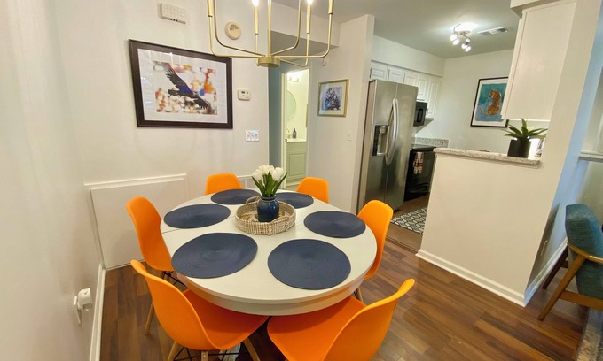Cary Woods Casa | JET'S HANGAR: WALKABLE, PET-FRIENDLY, RENOVATED Game Day Townhome!
