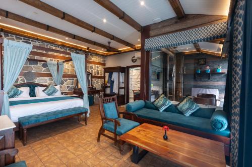 Mussoorie Hotel | Jharipani Castle