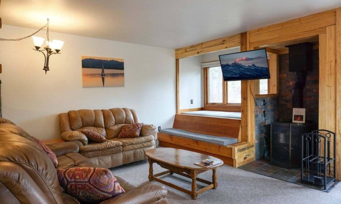 Teton Pines Condominio | JHRL - Aspens Juniper 114, perfect for a couple or single vacationers