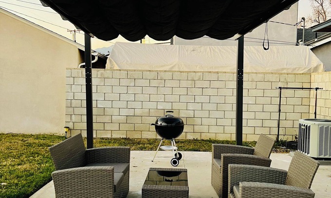 Mayflower Village Casa | Jie’s choice 3b single house with large backyard