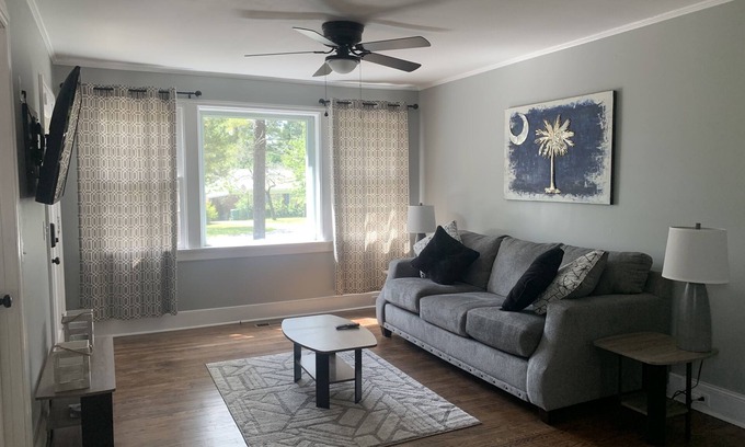 Forest Acres Casa | Jim & Mary's