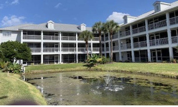 Paradise Lakes Apartamento | JIM MILLER'S R&R ESCAPE #524 Clothing Optional