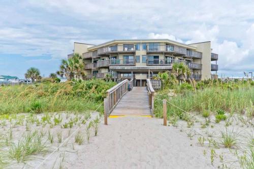 Emerald Isle Casa | Jimmy's Beach Condo