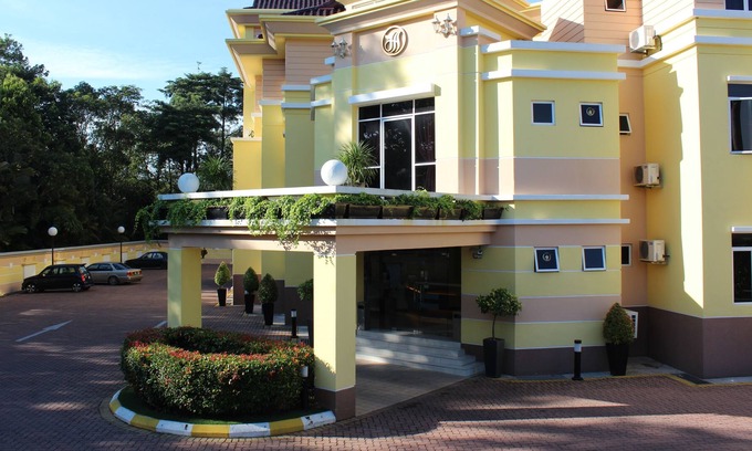 Kampung Stampin Apartamento | JinHold Service Apartment