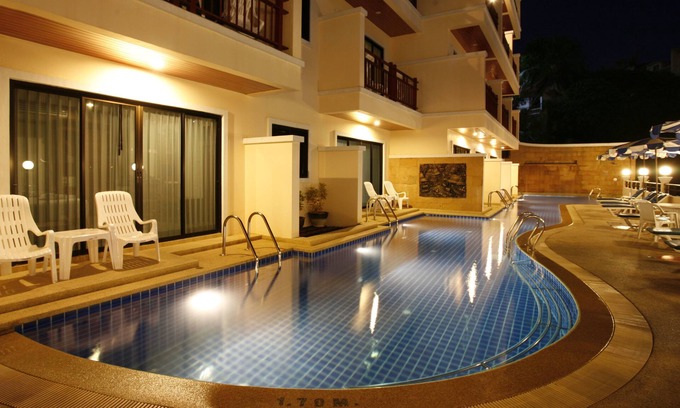 Nanai Road Hotel | Jiraporn Hill Resort
