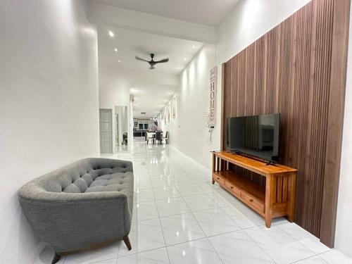 Kuching Casa | Jk Home 12Pax 500Mbps 10Beds 4BathR 2Carparks