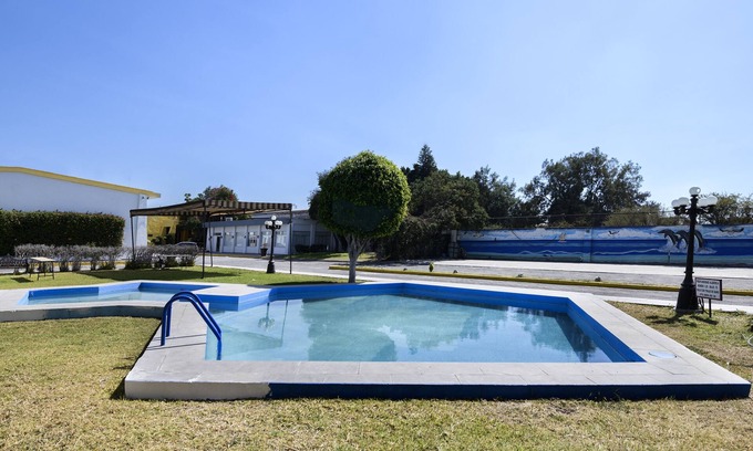 Celaya Hotel | OYO JM Ejecutivo Celaya,Centro Histórico