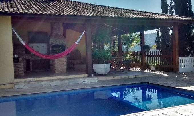 Santana de Parnaiba Casa | Empresas de alquiler para eventos y temporada