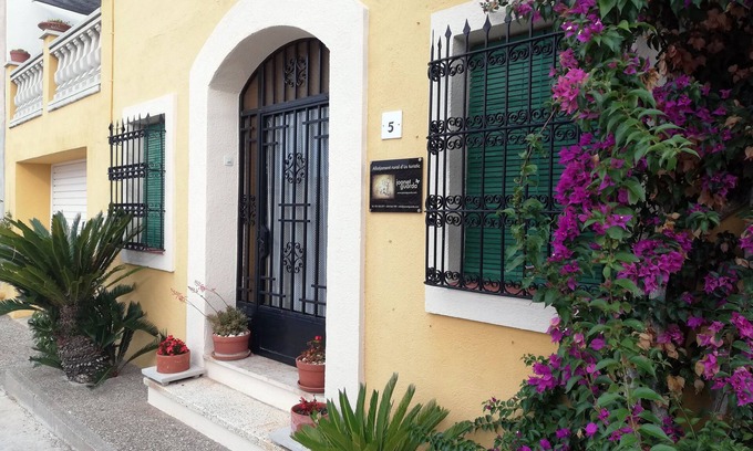 L'Avella Casa | Joanet Guarda.. un entorno preciosos en L'Avellà, Font-rubí.