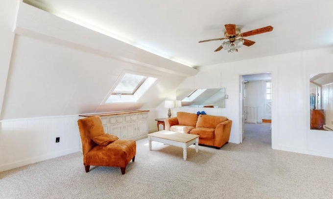 Provincetown Casa | John Cabot