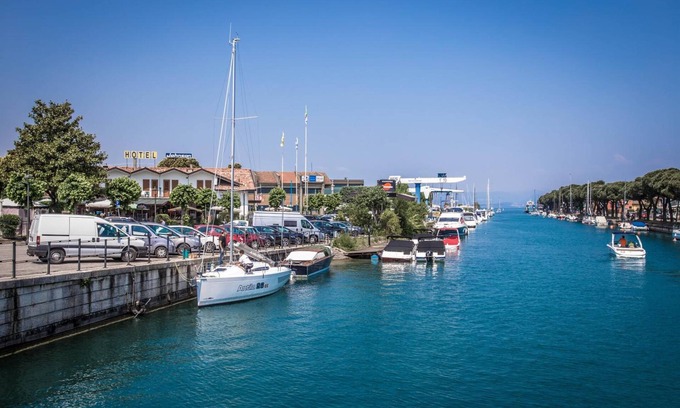 Peschiera del Garda Hotel | Johnson
