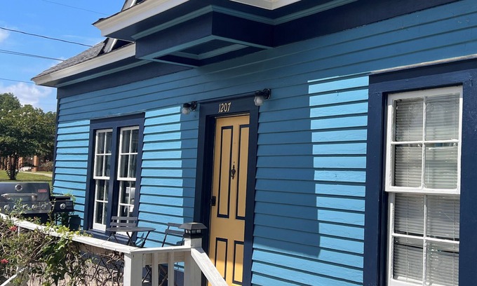 Newberry Casa | Johnstone-Rutherford Cottage