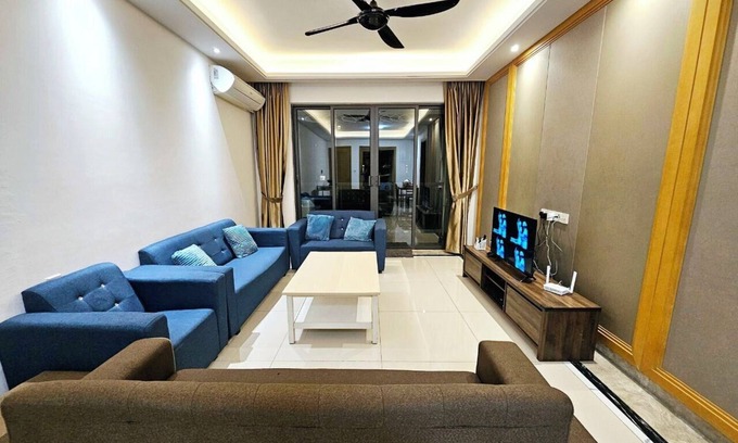 Central District Apartamento | *Johor Bahru Prime Location!* R&F Princess Cove by Homestay888/6Pax/3BR