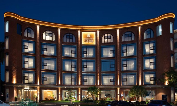 Panlong Hotel | Join Hands Bless Hotel