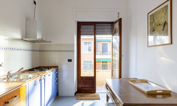 Albaro Apartamento | JOIVY Apt For 7 Perfect For Families Close To Beaches