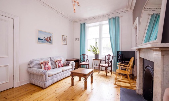 Dalry Apartamento | JOIVY Splendid Apartment near Haymarket