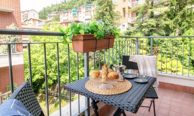 Como Apartamento | JOIVY Splendid Flat W/Terrace Near Lake Como