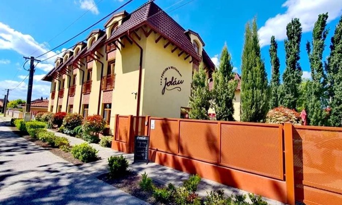 Cicov Casa | Jolán Pension & Restaurant