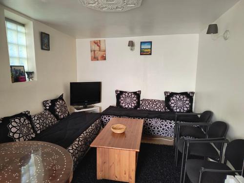 Linas Apartamento | Joli Appart indépendant dans le calme