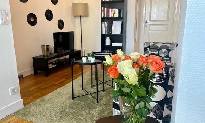 Lisieux Apartamento | Joli appartement au cœur de Lisieux avec vue sur la Cathédrale
