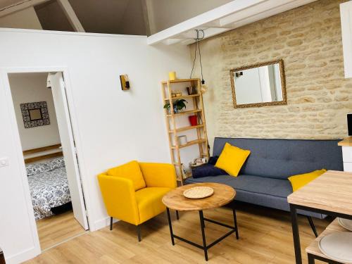 Saint-Regnobert-de-la-Cote-de-Nacre Apartamento | Joli F2 avec terrasse 150m plage