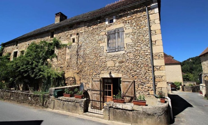 Saint-Julien-de-Lampon Casa | Joli gîte pour 5 personnes : Chez Cherrie