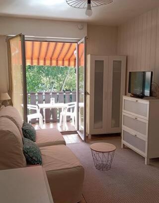 Saint-Georges-de-Didonne Apartamento | Joli studio - 2 pas de la mer et du centre